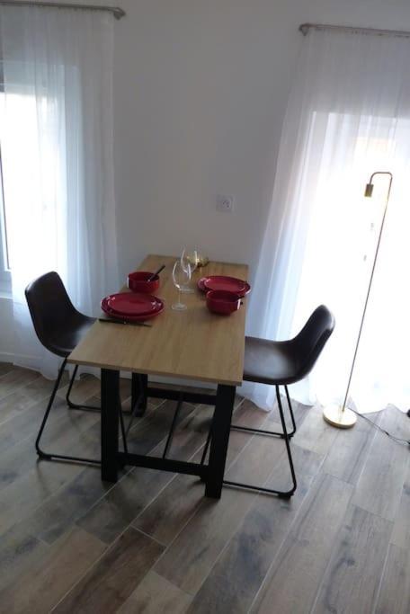 La Pierre N°6 Grand Studio Avec Clim Tartas ภายนอก รูปภาพ
